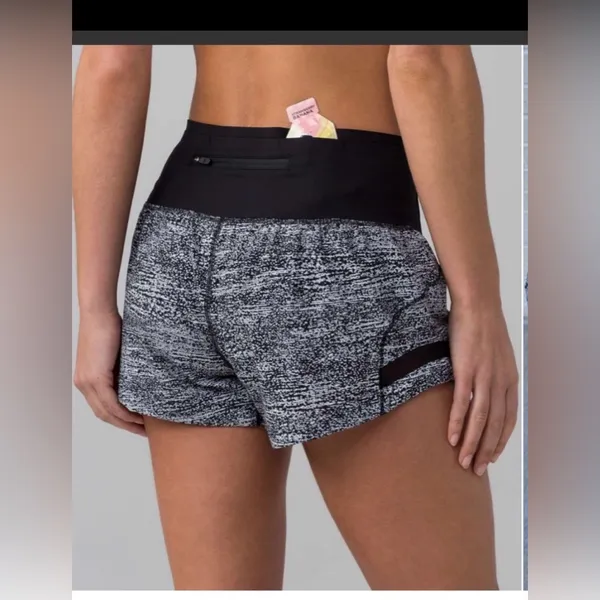 Lululemon Pace Perfect Short (3") Air Time White Black /Black 🍋 new without tags - Image 3