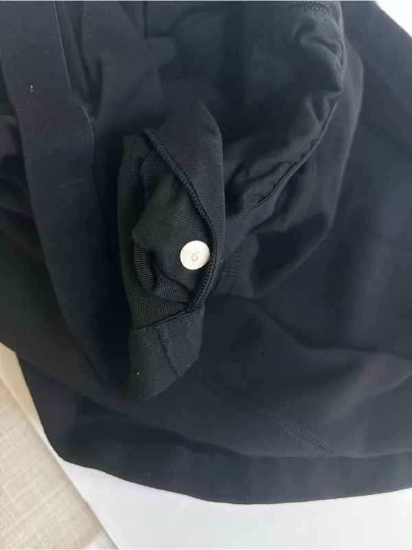 Lululemon Strap It Like It’s Hot Tank Black Built In Bra Size 6 - Image 5
