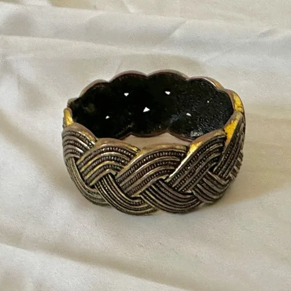 Gold tone hinged braided bangle bracelet - Image 3