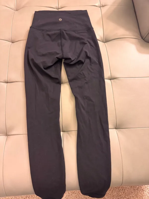 Black Lululemon Leggings 2 - Image 4