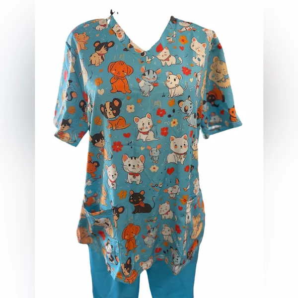 Women's NEW Animal Print Top Blue Botton Scrubs Size L #260776 - Image 3
