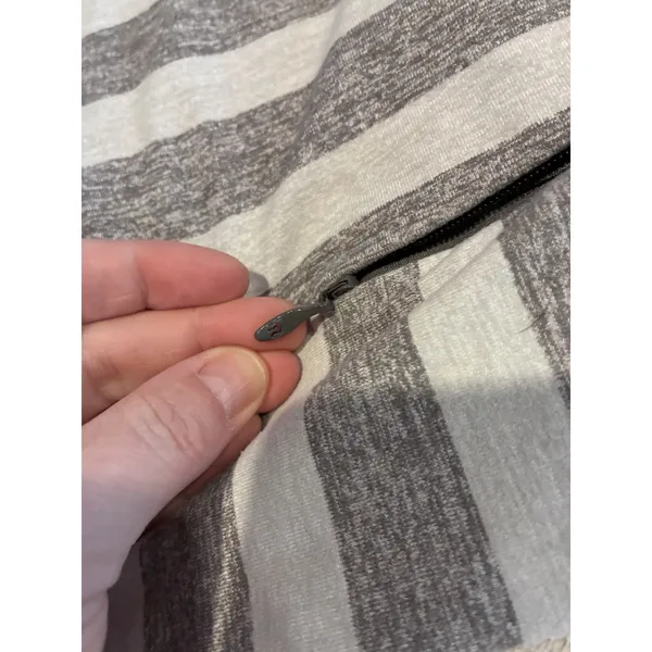 Lululemon Swiftly Tech Long Sleeve Top Womens Gray White Stripe Athletic 8 - Image 7