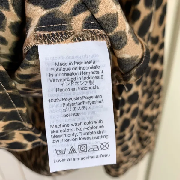 J. Crew Leopard Print Bow Neck‎ Long Sleeve Secretary Blouse Women's Size Small - Image 5