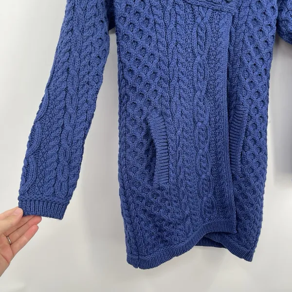 aran crafts sweater women Cable Knit XXS 2XS Blue 100 Merino Wool Fisher Core - Image 3
