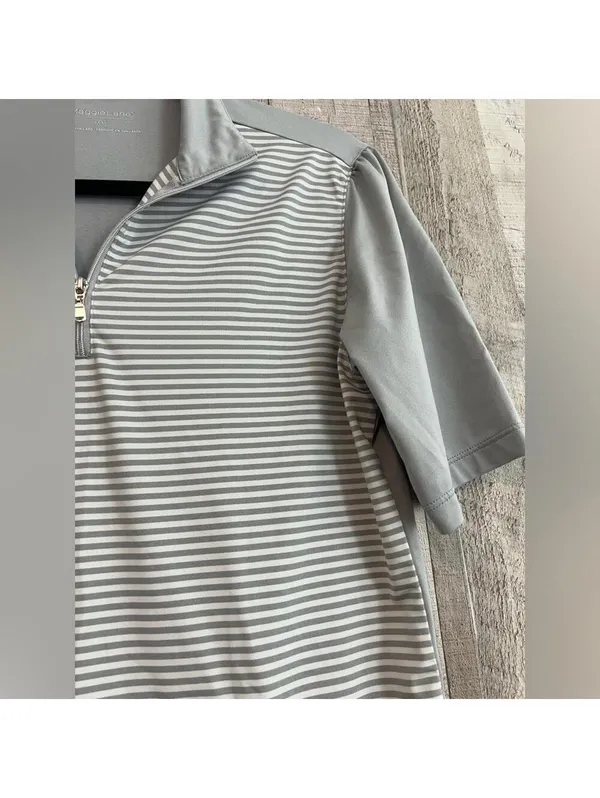 Maggie Lane Women's Medium Short Sleeve Gray Polo Shirt - Image 7