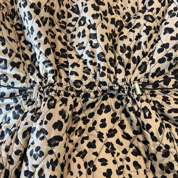 Croft & Barrow Women's L Full Zip Leopard Cheetah Animal Print Quilted Vest #132 - Image 8