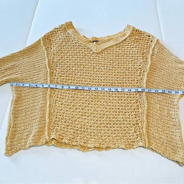 Free‎ People Womens Size XS Yellow Oversized Knit Sweater V-neck Boho *FLAWED* - Image 5