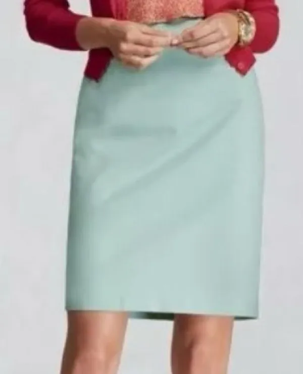 Jordan Almond Mint Green Twill Pencil Skirt. Worn Once, Like New - Image 2