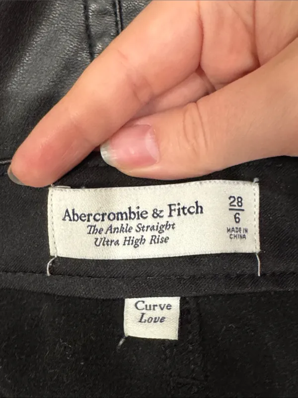 Abercrombie Curve Love Ankle Straight Ultra Hi-Rise Faux Leather Pants 28 - Image 11
