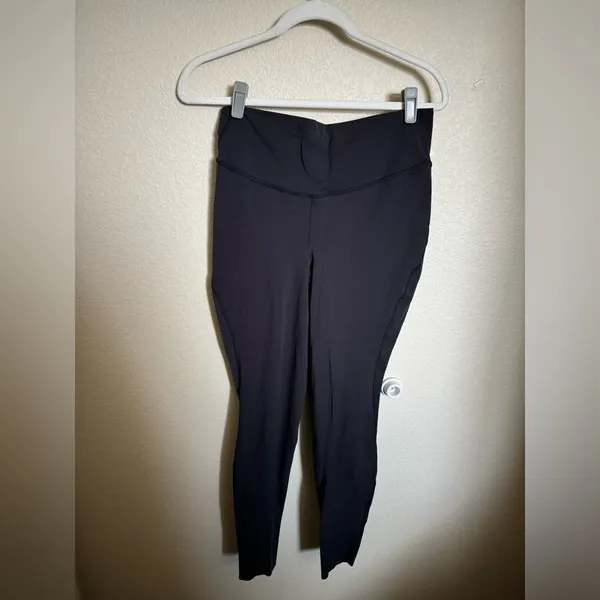 Lululemon Base Pace High-Rise Tight 28" *Brushed‎ Sz 10 in Black - Image 3