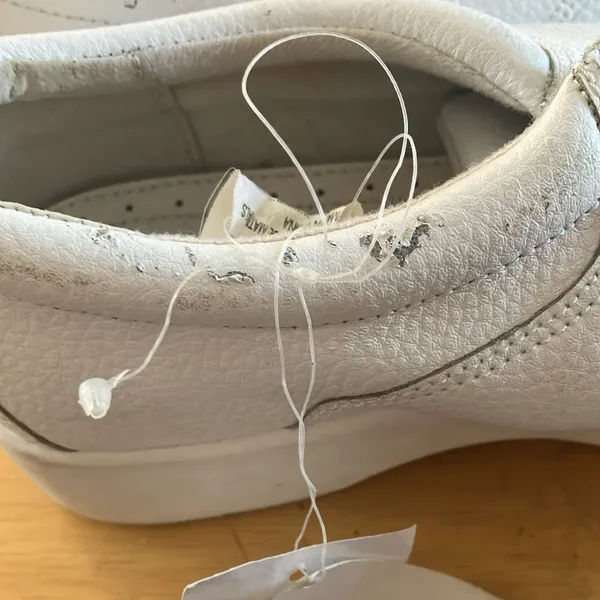 Classic White Leather ladies Shoes 8 brand new - Image 6