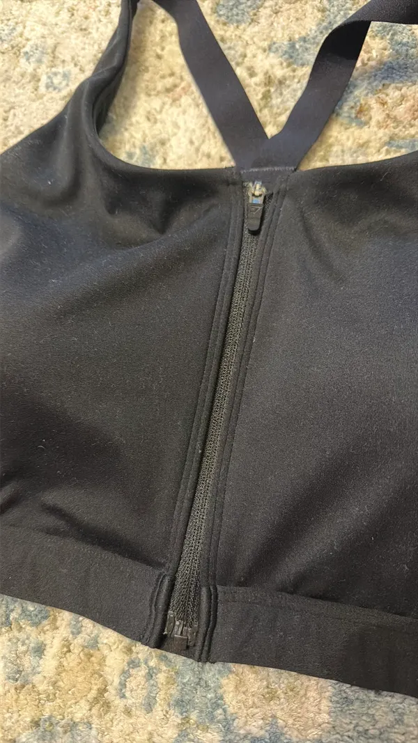 Gymshark Sports Bra - Image 4
