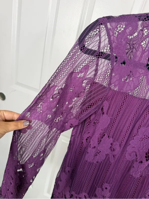 Ophelia Roe Purple Floral Lace Bell Sleeve Blouse Size S NWOT - Image 5