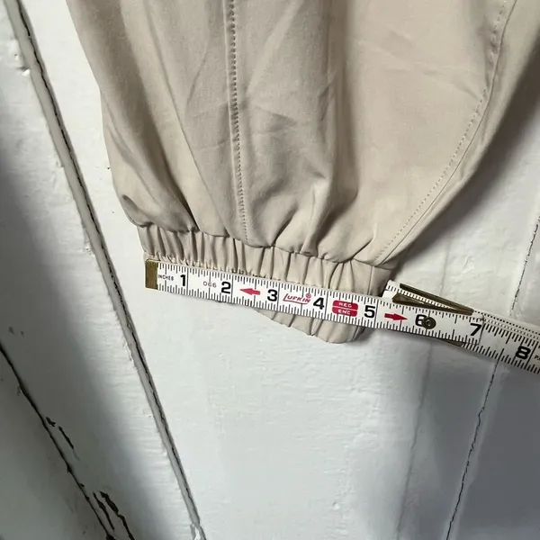 Abercrombie & Fitch Traveler Apres pant with jogger style bottom in cream L - Image 13