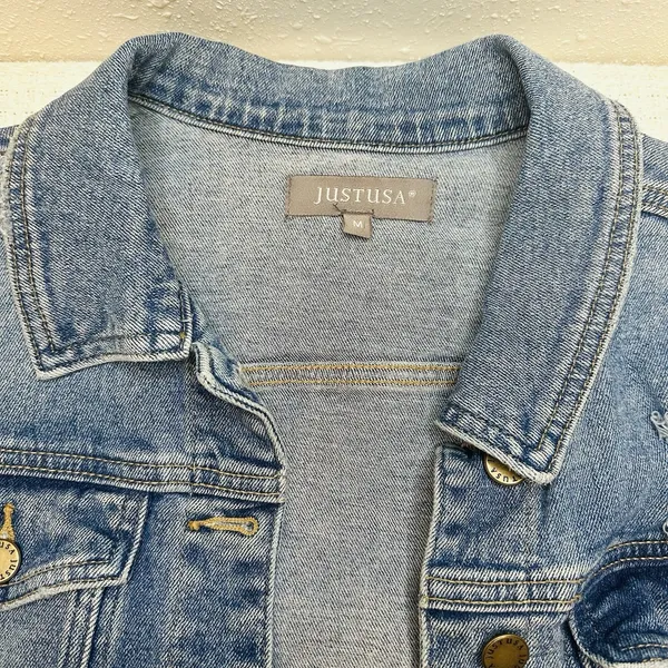 Just USA Boutique Women Distressed Blue Staircase Hem Jean Jacket Button Up-Med - Image 9