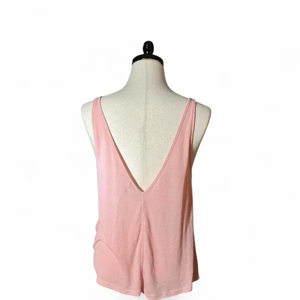 Free People Pastel‎ Pink Ribbed V-Neck Tank Top Scoop Back Sleeveless Knit M - Image 2