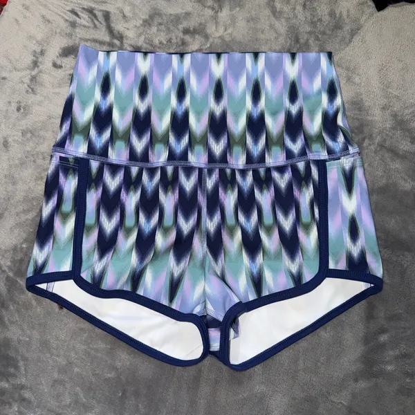 FP Movement Island Time Printed Shorts M Blue Ikat High Rise Activewear Gym - Image 3