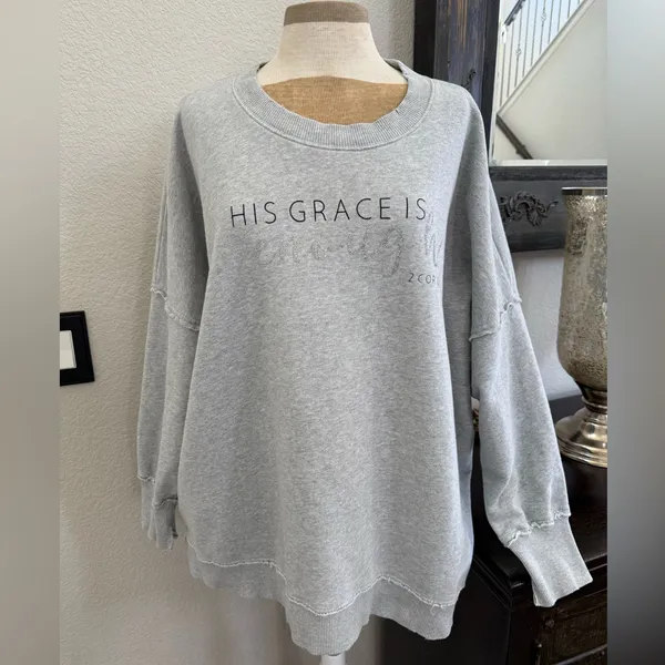 Aerie The Chill Crew graphic Sweatshirt size M - Image 3