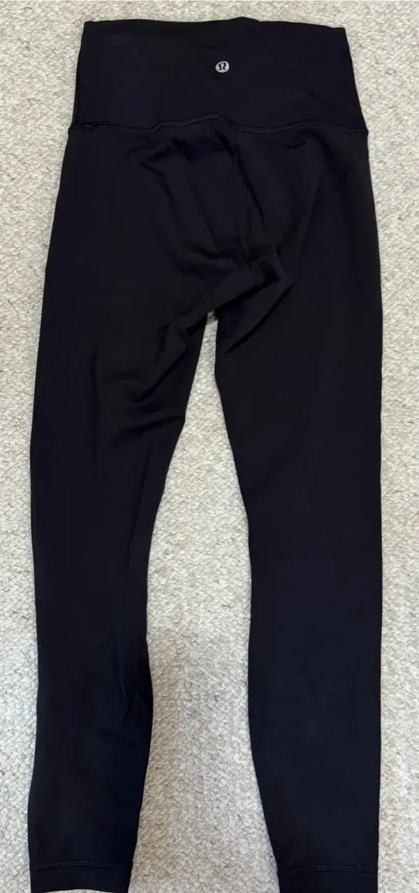 Wunder Under Lululemon Leggings - Image 2