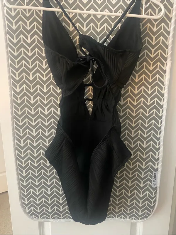 Black One Piece Swimsuit Size S - Image 4