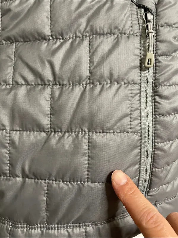Patagonia Women’s Nano Puff Vest Size Small Gray Full Zip Insulated Puffer - Image 6