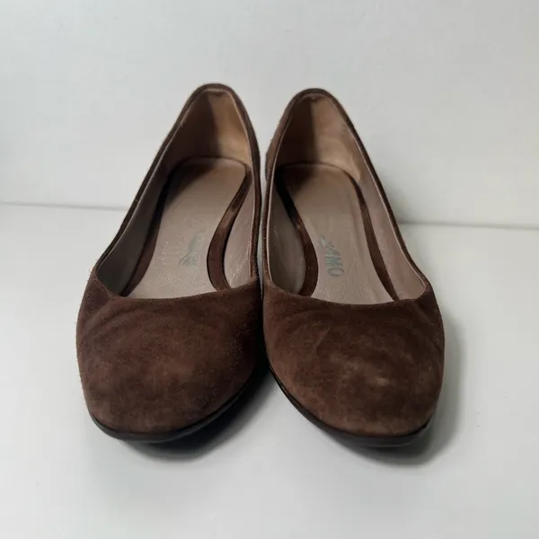 Salvatore Ferragamo Brown Suede Slip On Round Toe Kitten Heel Pumps Shoes - Image 7