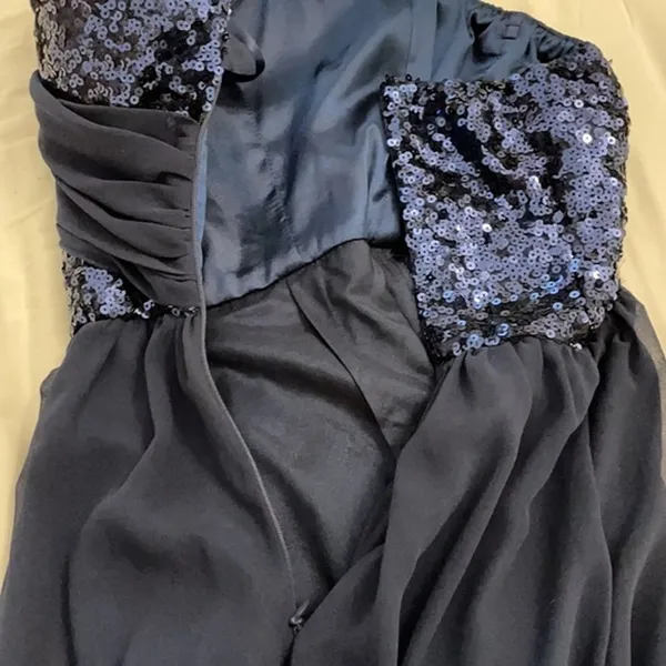 Chi Chi London Navy Sequin Evening Gown Women’s Size 2 NWT Prom Formal - Image 8