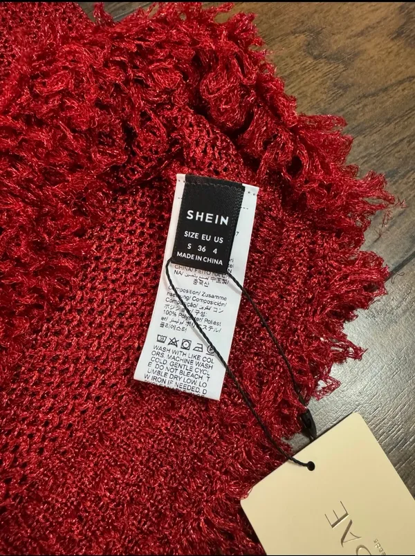 SheIn Red Shimmer Crochet Skirt - Image 4