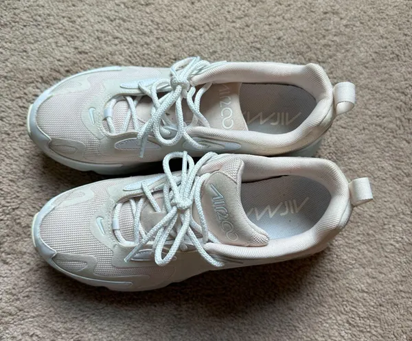 Nike Air Max 200  - Image 2