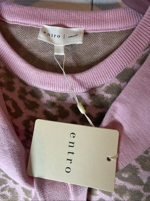 entro Pink and Brown Leopard Knit with Attached Tie Boutique Sweater Vest - Image 2