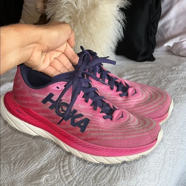 Hoka Mach 5 Women's Pink Running Shoes - Image 3