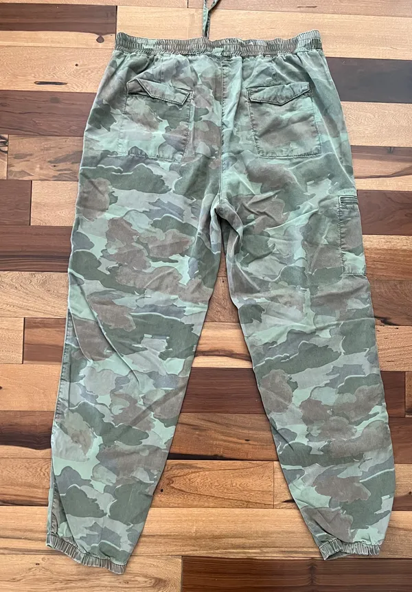 | Women’s Leda Utility joggers. Size: S. - Image 15