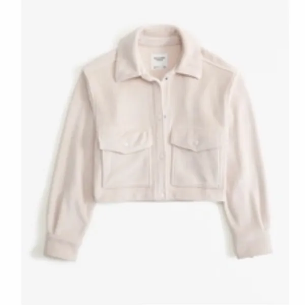 Abercrombie & Fitch Cropped Sherpa Shirt Jacket in Cream - Image 5