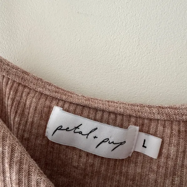 Petal & Pup‎ Brown Knit Cropped Tank Top Buttons - Image 3