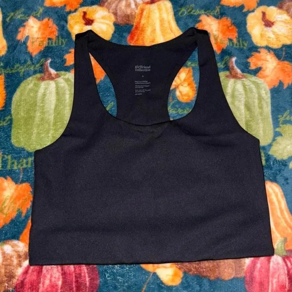 GIRLFRIEND COLLECTIVE Paloma Racerback Bra + High-Rise Bike Shorts Set — Black - Image 2