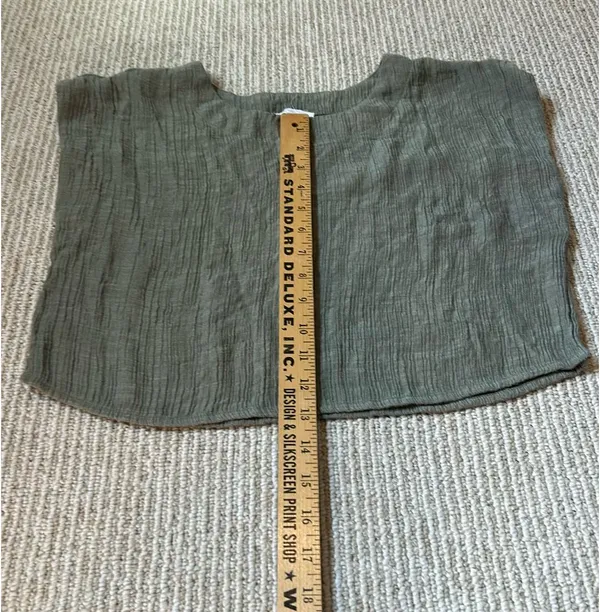 Blu Pepper Olive Green Sleeveless Linen Shift Top - Image 4