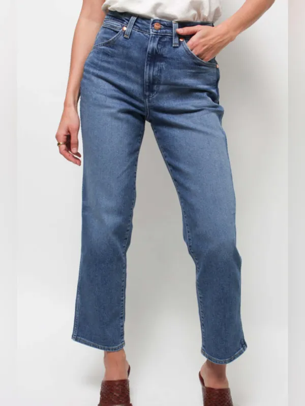NWT Wrangler Wild West 603 High Rise Straight Jeans Women’s Size 28 Dark Wash - Image 2