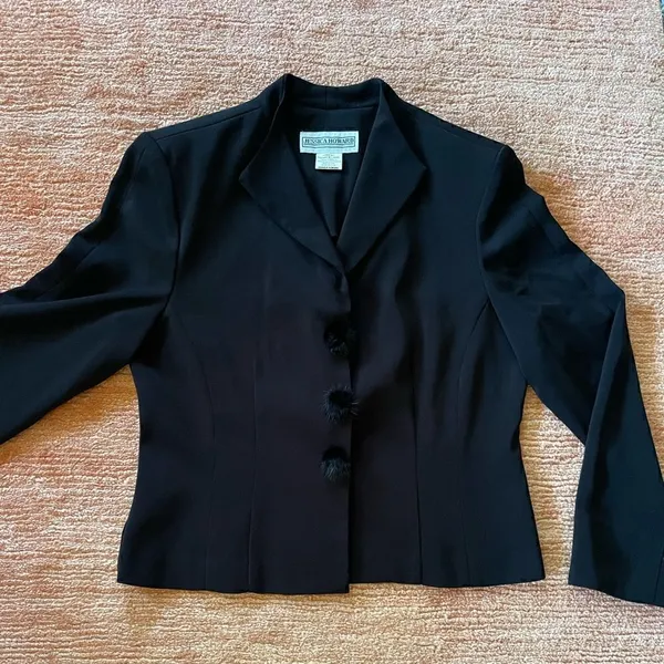 Free with purchase 🛍️Vintage “Jessica Howard “black jacket - Image 5