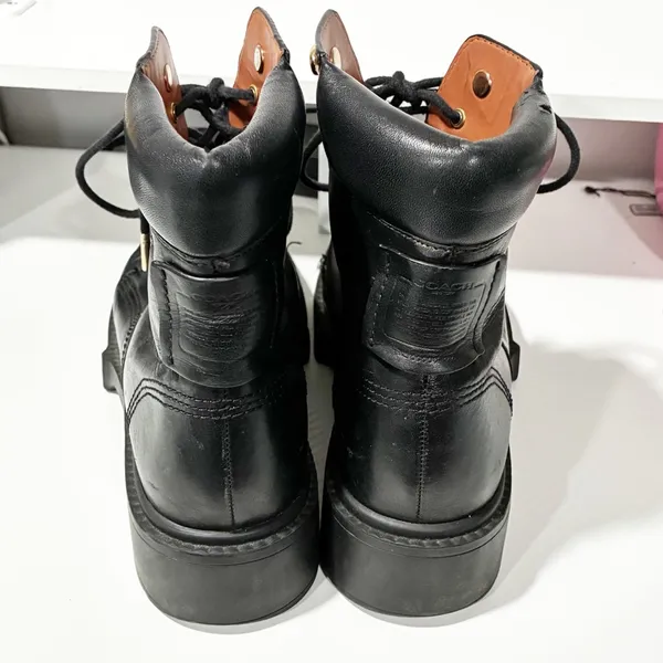 Coach Lorimer Black Leather Boot Combat Gold Hardware Lace Up Size 9.5 - Image 6