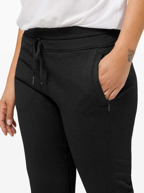 Lululemon Engineered Warmth Jogger Black Size 8 - Image 2