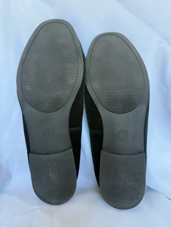 Charming Charlie Emerald Green Velvet Horsebit Loafers Size 7 - Image 9