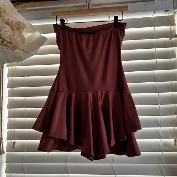 Windsor Mauve Satin Faux Mini Dress Romper Size Medium - Image 2