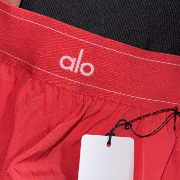 ALO Yoga Match Point Short candy red sold out color - Image 8