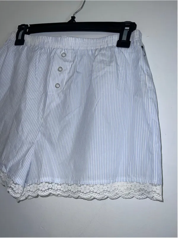 Women's Forever 21 Pajama Shorts Size S Blue White Striped Lace Trim - Image 2