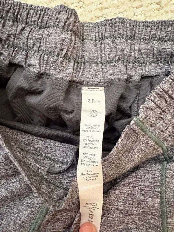 Grey Hotty Hot Lululemon 2.5" - Image 5