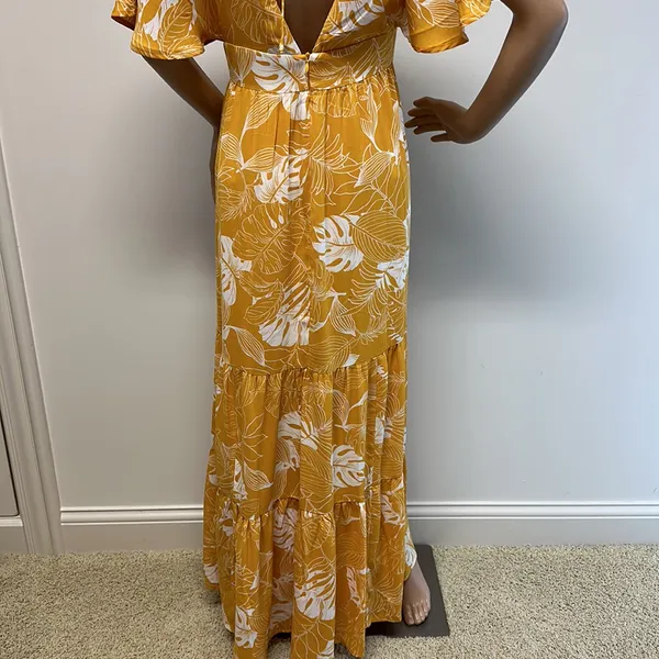 Lulus Open Back Golden Yellow Long Maxi Dress with Flutter Sleeves size S - Image 7