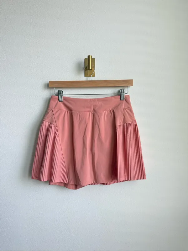 Nike Women's Coral Pleated Athletic Tennis Skort Built In Shorts Small - Image 3