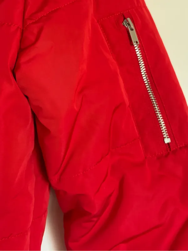 Guess Puffer Jacket Y2K Red Cropped Streetwear Quilted Zip Up Size Small - Image 4
