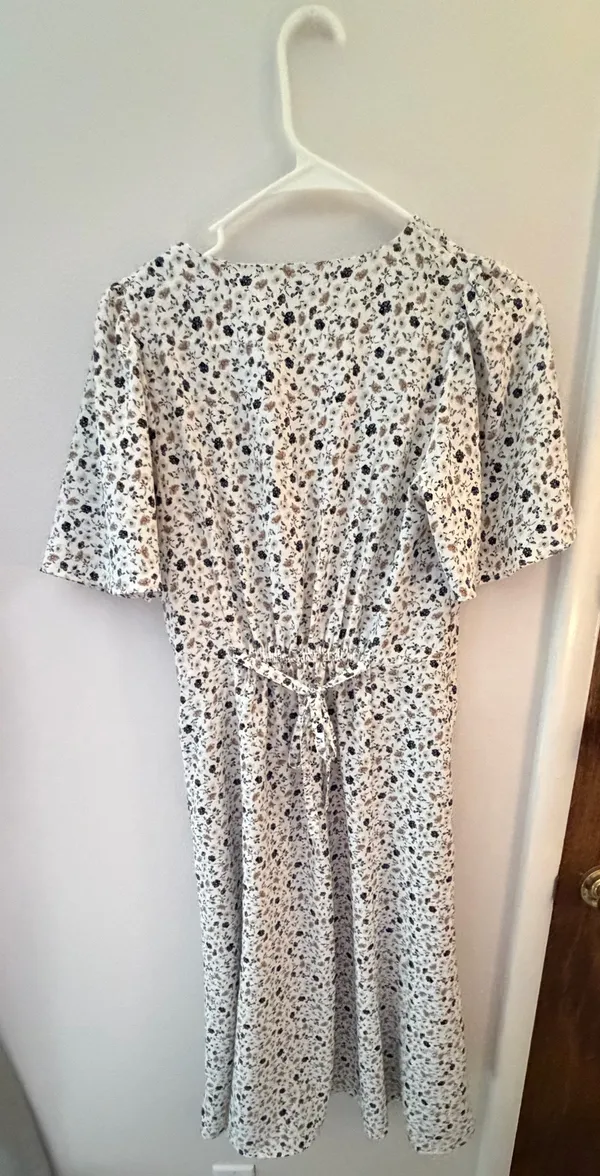 Ann Taylor Dress - Image 4