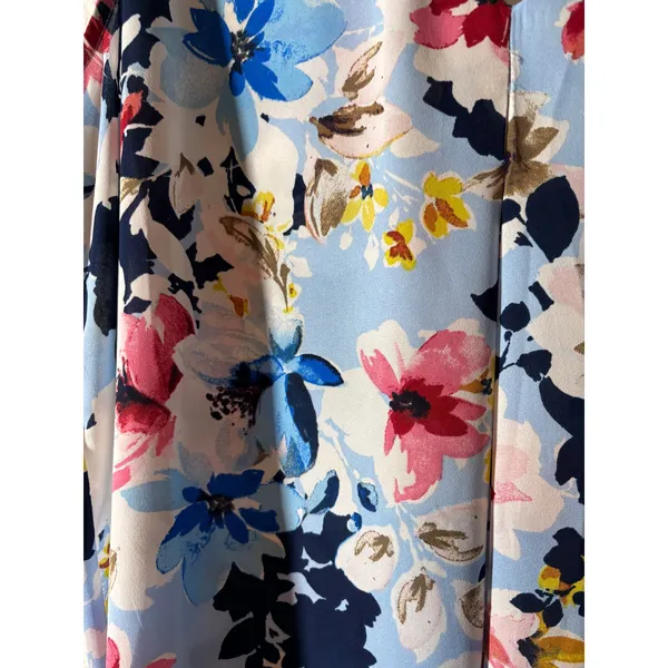 Rose + Olive Women's Size L Floral Light Blue V-Neck Sleeveless Blouse Top - Image 2
